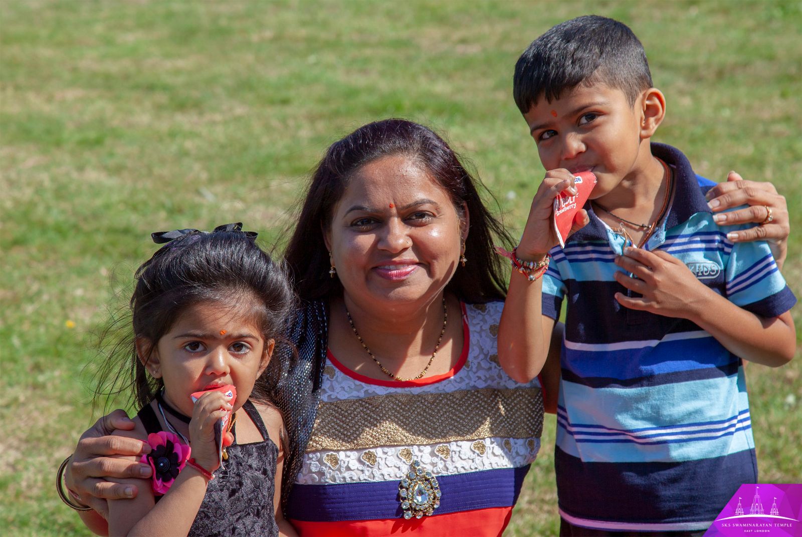 ©1987-2017 SKS Swaminarayan Temple East London